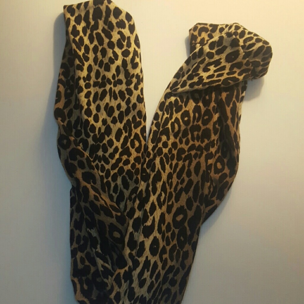 3/$10 Cheetah Print Infinity Scarf